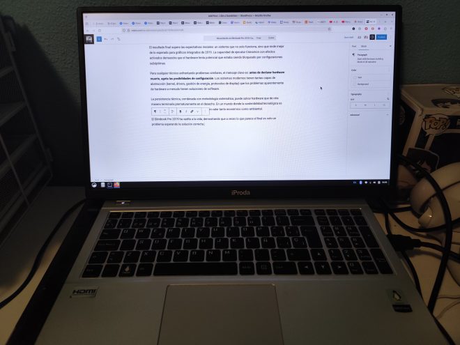 Resucitando un Slimbook Pro (2019): Cuando la Persistencia Vence al Hardware «Muerto»